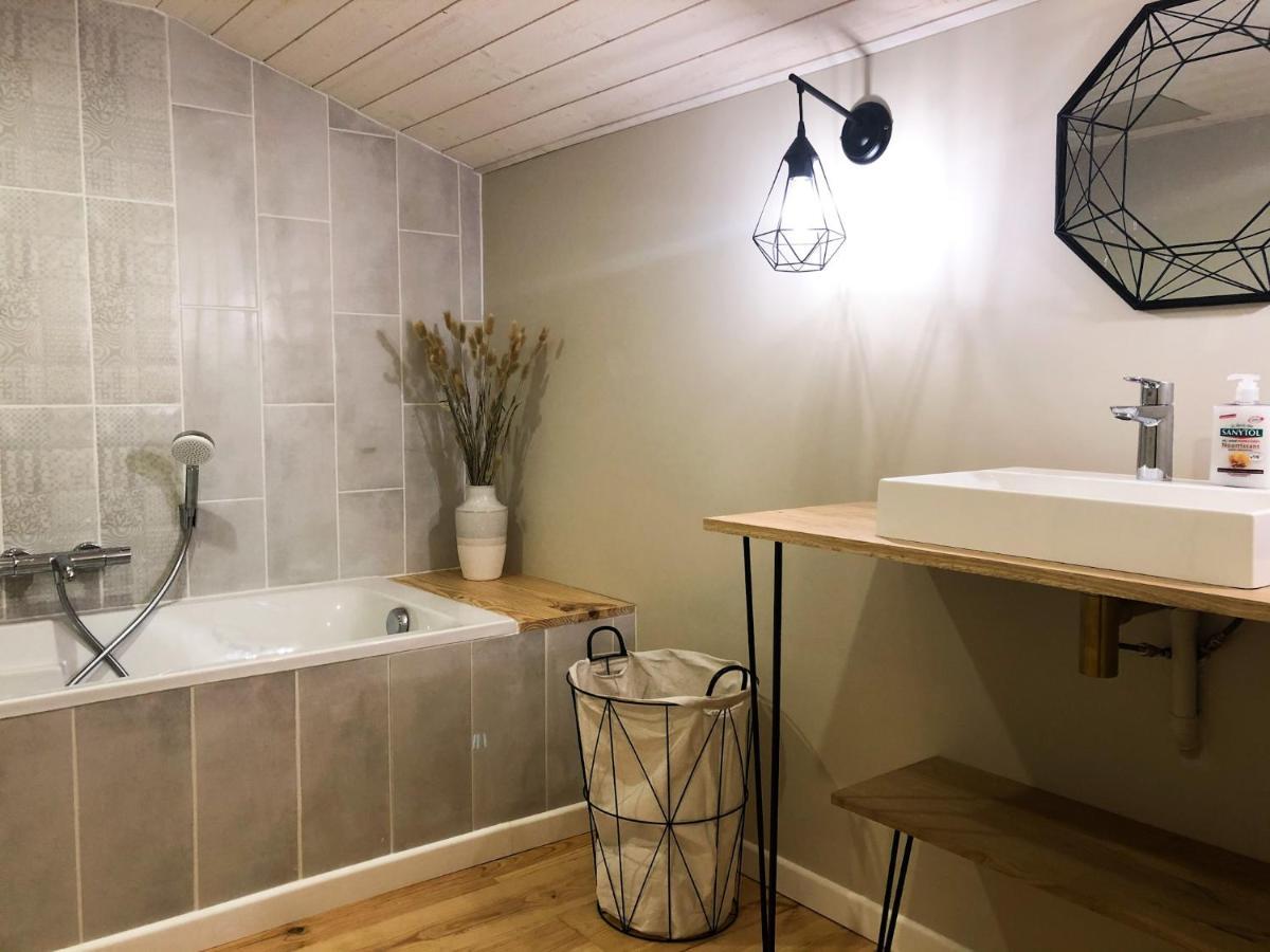 Le Bois Aux Feuilles Blanches Villa Saint-Michel-Mont-Mercure Eksteriør bilde